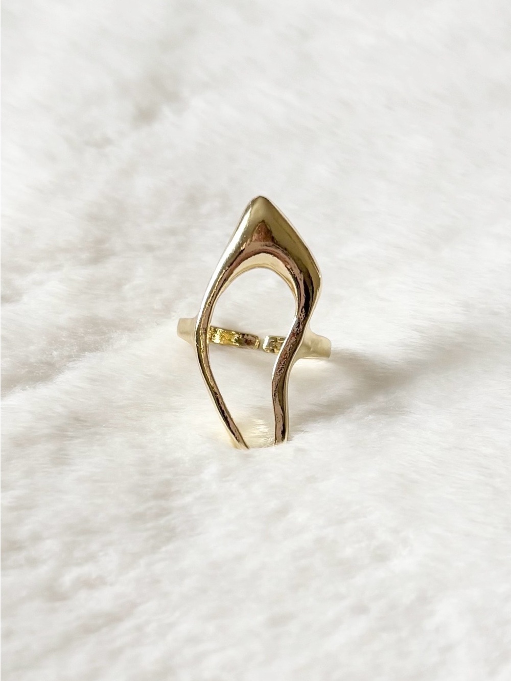5/$15 🩷 MUST BUNDLE Gold Open Teardrop Statement Ring - Women Jewelry